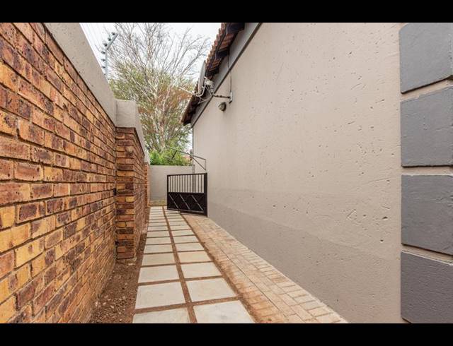 3 BEDROOM PROPERTY TO RENT IN RUIMSIG